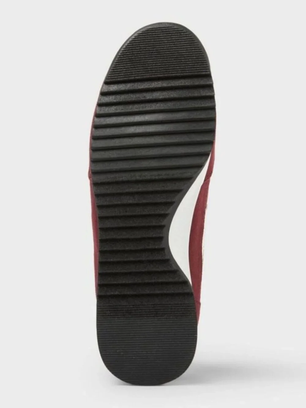 Women’s Skyler Sneakers Memory Foam Insole -Universal Thread Burgundy Size 7 NEW